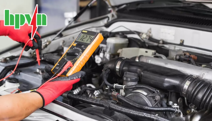 Kiểm tra hệ thống sạc của ắc quy